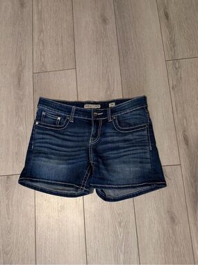 Buckle Women Shorts